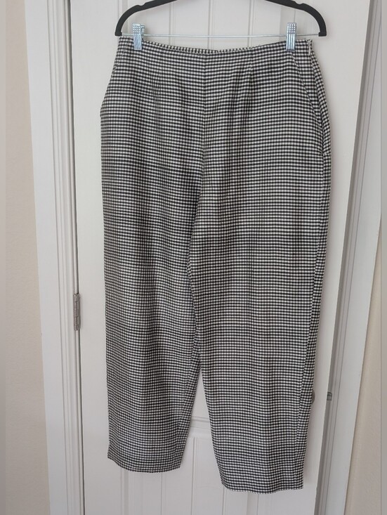 Evan Picone Pants - VTG Silk Cropped Tapered Black &‎ White Gingham Pants